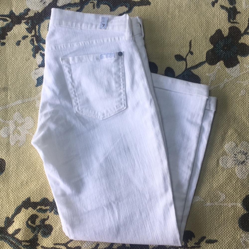 MOVING SALE!! 7 For All Mankind White Skinny Crop